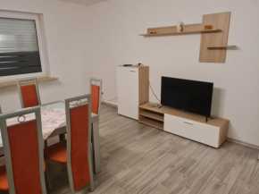 Admira DGL, Monteurwohnung